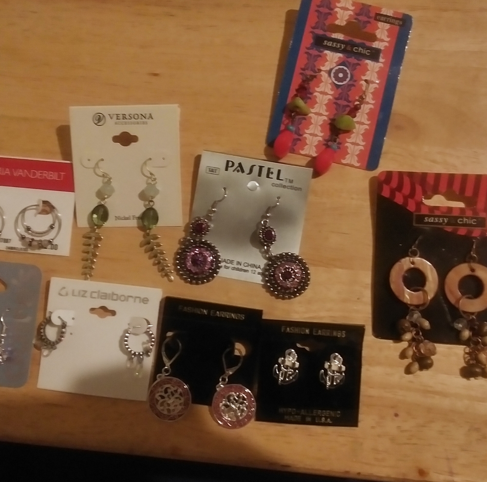 9 pair of earrings